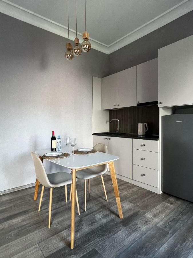 Chikhi Apartment Tbilisi Ngoại thất bức ảnh