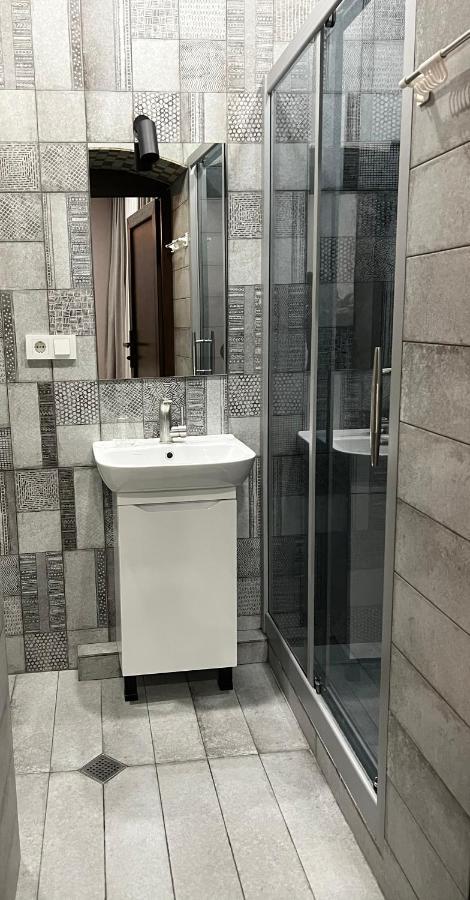 Chikhi Apartment Tbilisi Ngoại thất bức ảnh