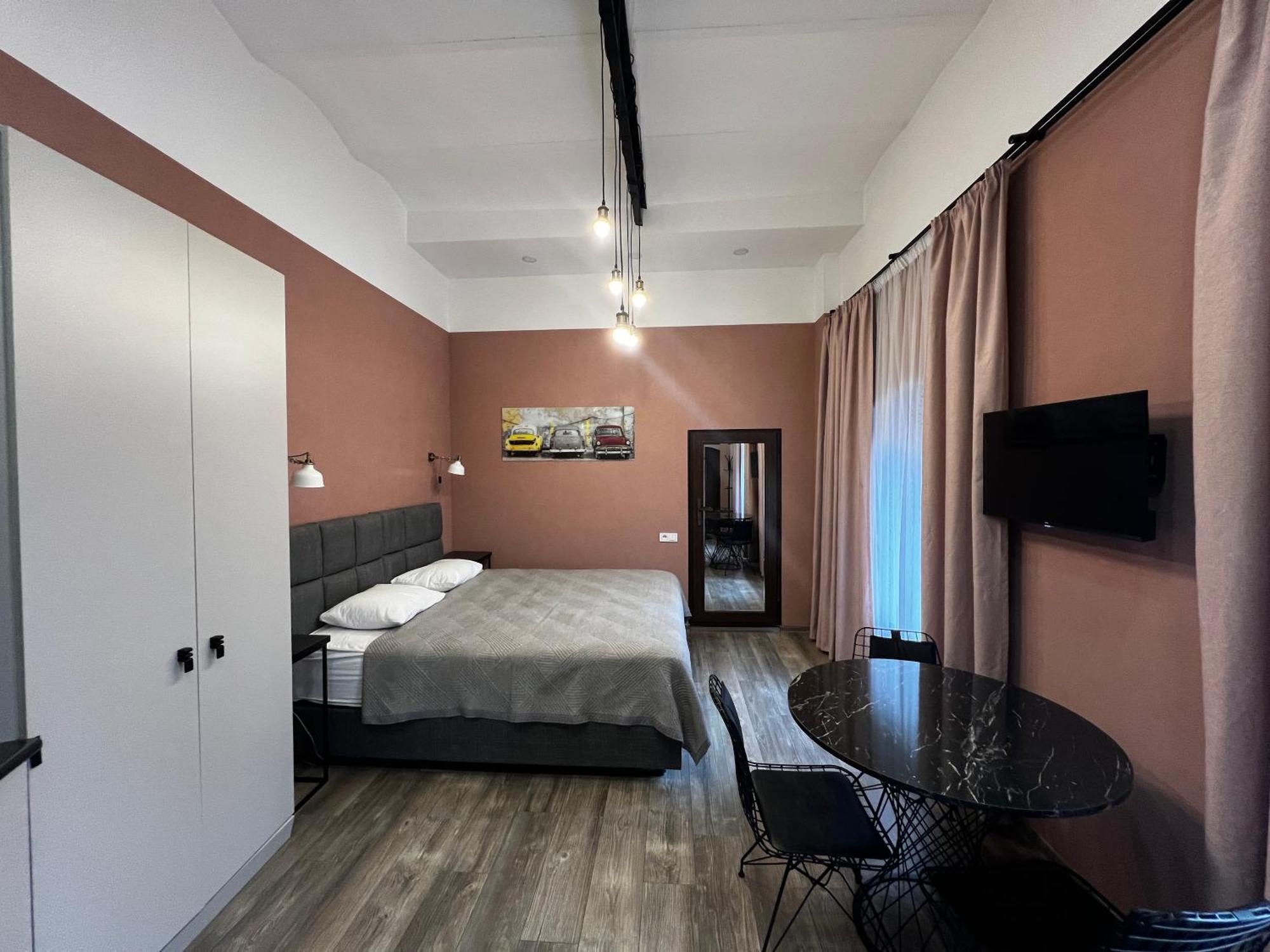 Chikhi Apartment Tbilisi Ngoại thất bức ảnh