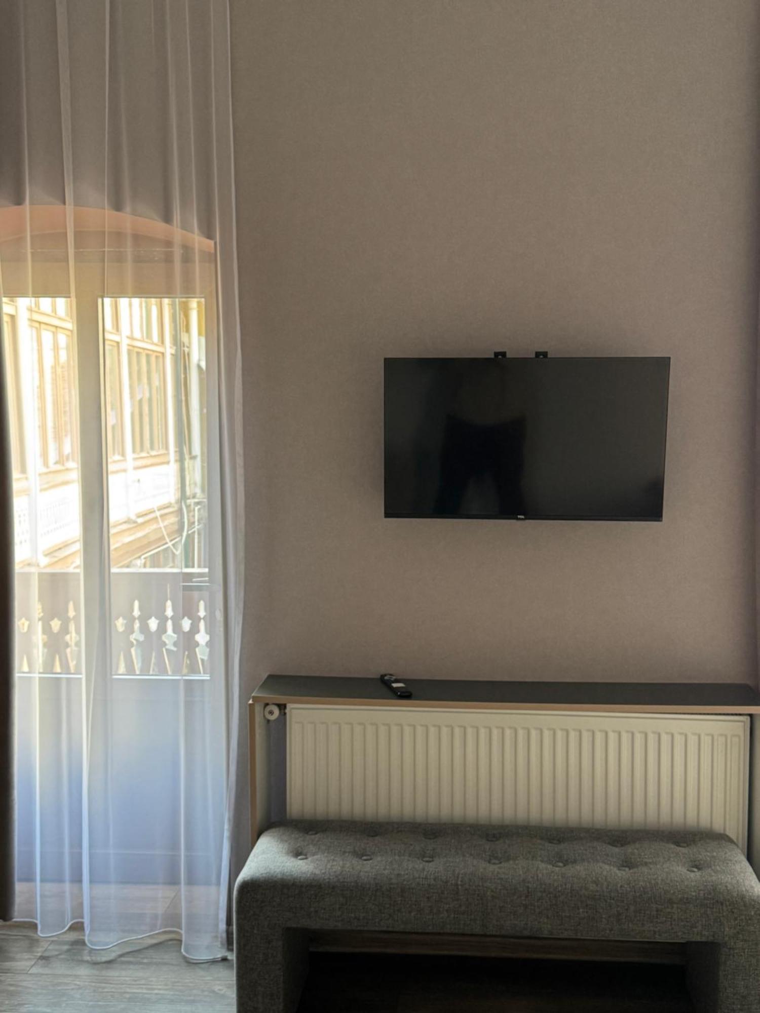 Chikhi Apartment Tbilisi Ngoại thất bức ảnh